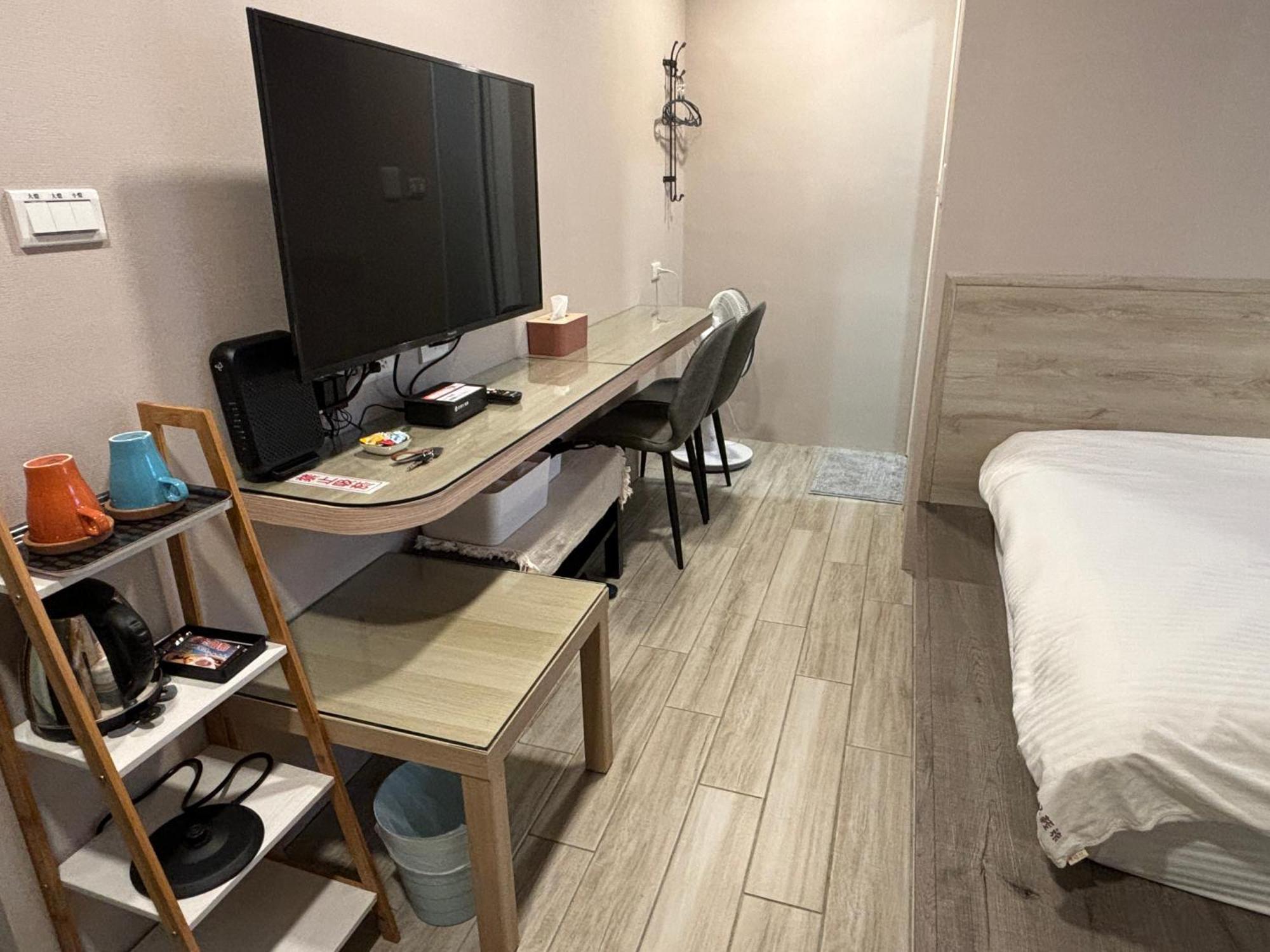 晶晶輕旅民宿 New Taipei City Eksteriør billede